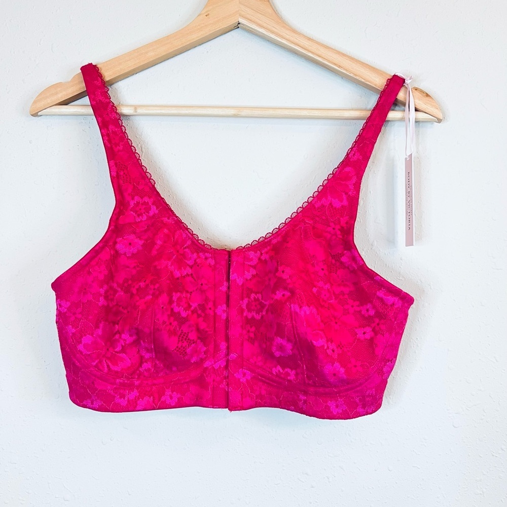 Victoria’s Secret Body By Victoria Lace Comfort Magenta Bra Size Large NWT